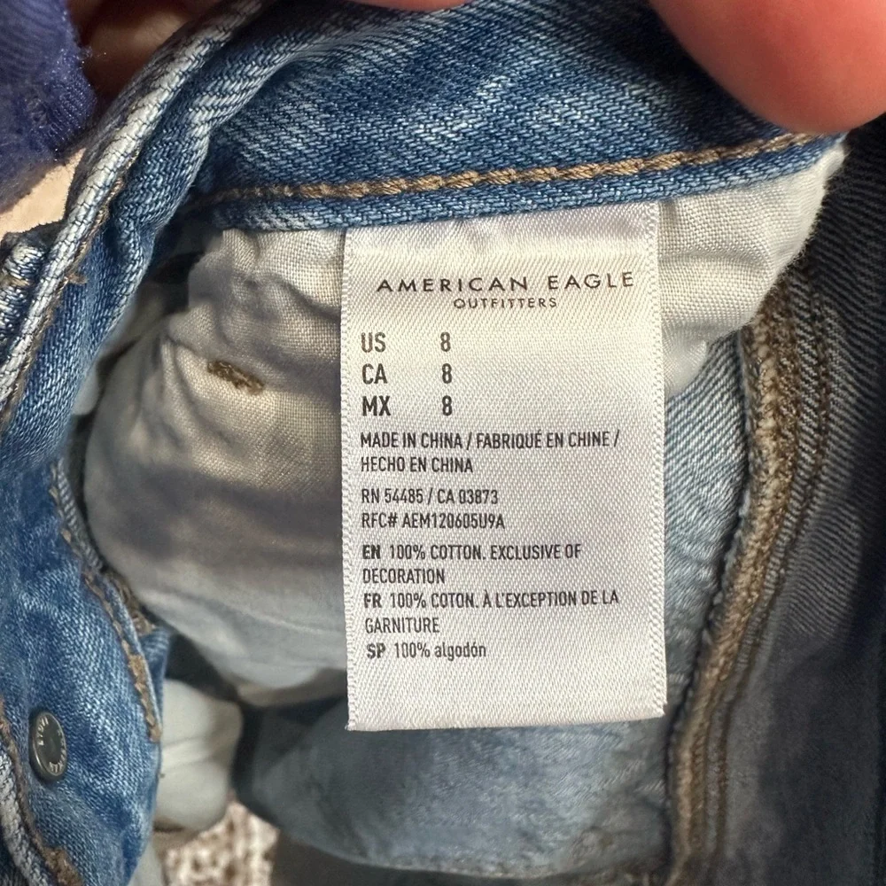 American Eagle Outfitters Blue Distressed Jean Shorts - Picture 3 of 3